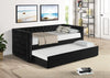 Cama Canguro Trina negra con trundle extraído, vista frontal en recámara con puerta, repisa escalera y planta - Estylo House Muebleria