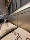 Cama Queen de madera con buro, Cabecera y piecera |Unidades especiales de liquidación| (promoción de dos unidades) - Estylo House Muebleria