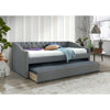 Cama canguro Elegante Loretta gris con trundle extraído, en recámara con ventana, lámpara colgante y plantas decorativas - Estylo House Muebleria